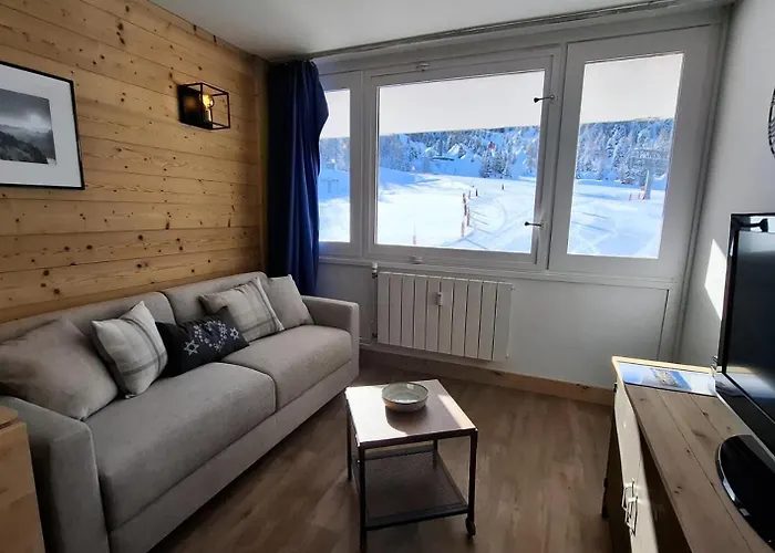 Le France - Joli Moderne Mae-9001