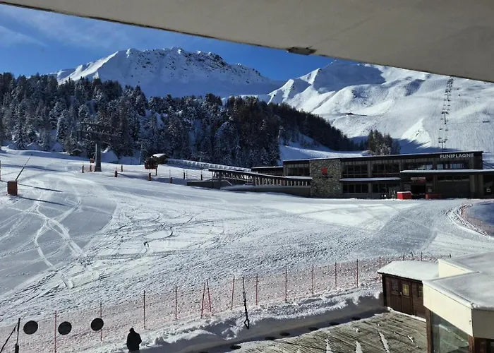 Le France - Joli Moderne Mae-9001